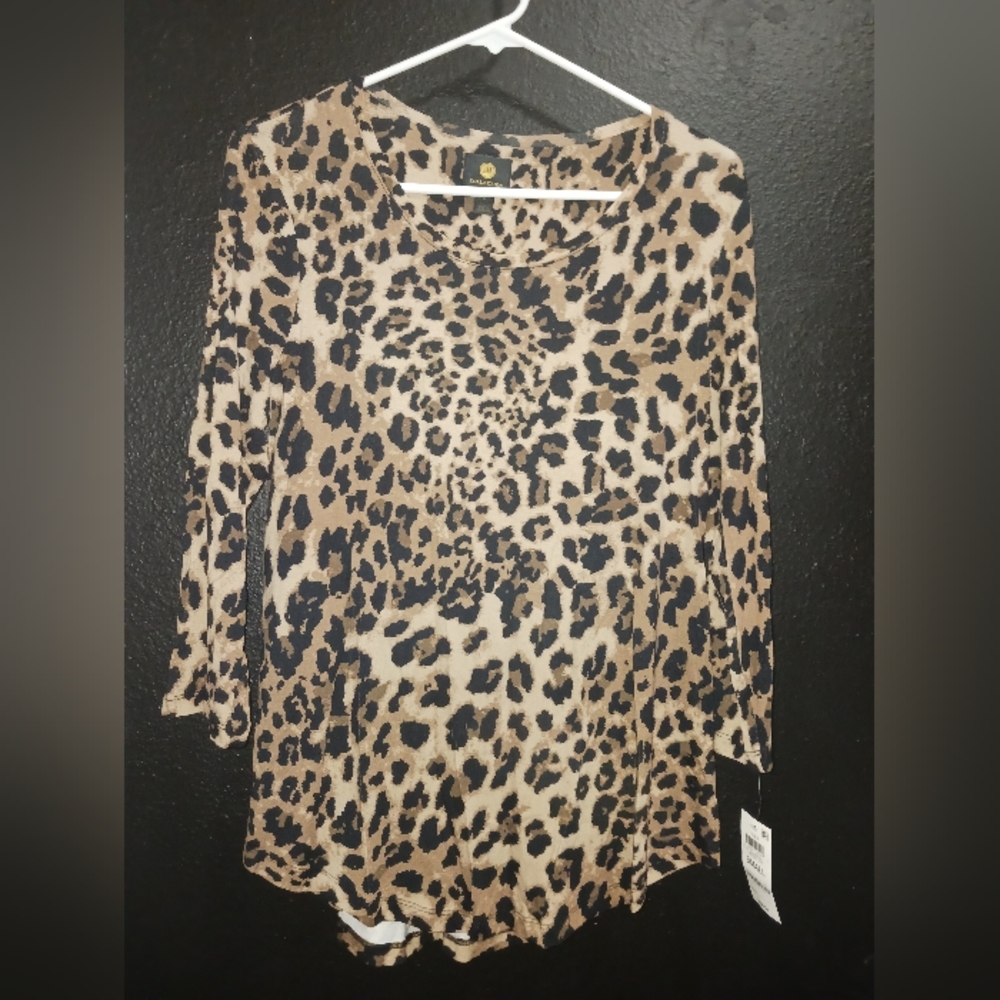 Leopard Top